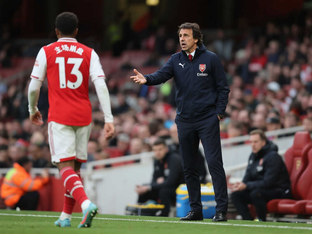 埃梅里再阻枪手夺冠梦,主场两球优势惨遭扳平 埃梅里再阻枪手夺冠梦,主场两球优势惨遭扳平